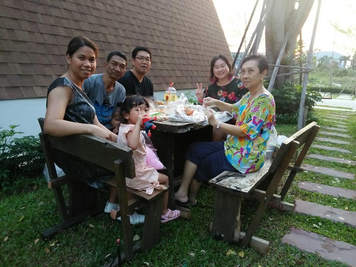 The Mug Resort Chonburi Exterior foto