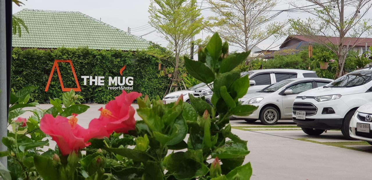 The Mug Resort Chonburi Exterior foto
